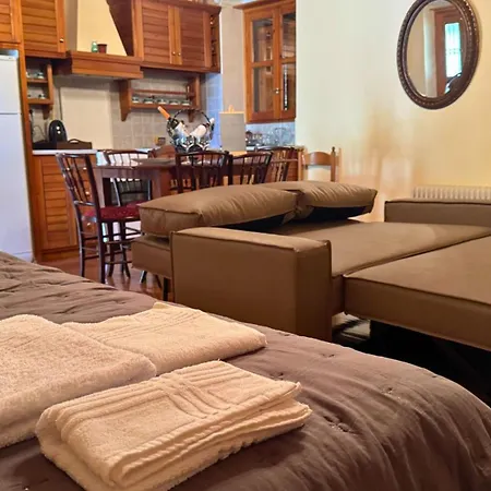 Апартаменты Trypinest Спарта